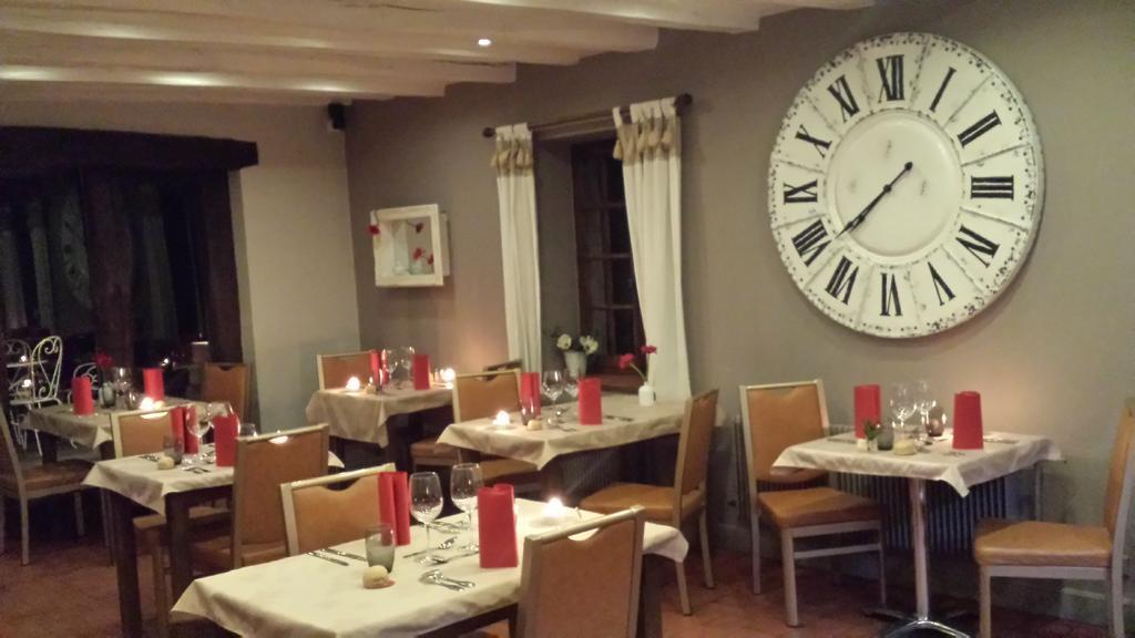 Logis Hotel Restaurant La Vieille Ferme, Macon Nord Sance Luaran gambar