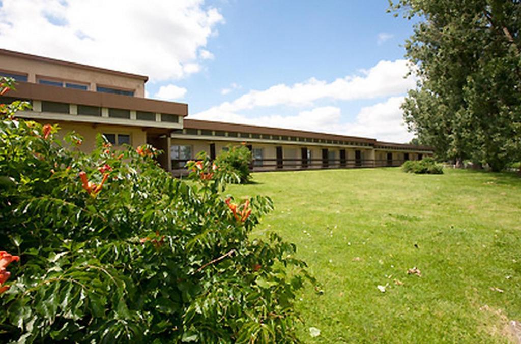 Logis Hotel Restaurant La Vieille Ferme, Macon Nord Sance Luaran gambar